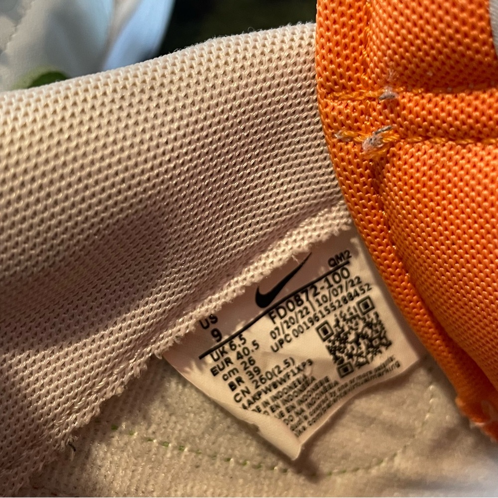 Womens Court Legacy Lift Sneaker - Picture 14 of 15